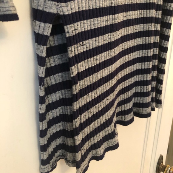 Three Dots tunic top - Picture 3 of 5